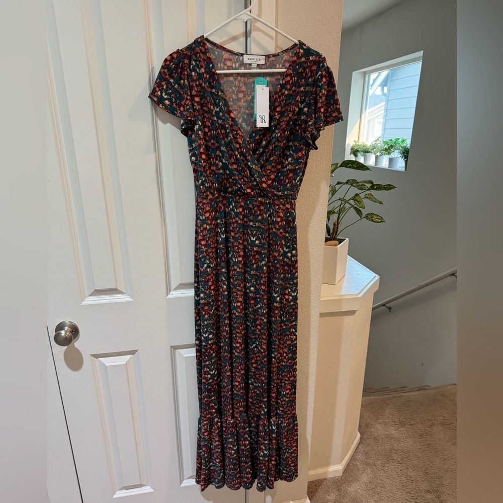 Gilli Multicolor Floral Maxi Dress